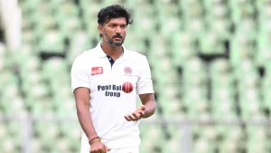 Jalaj Saxena returns to Kerala