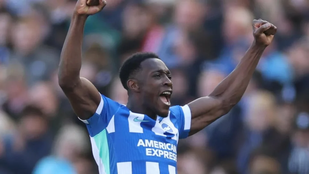 Former England striker Welbeck joins Chelsea from Brighton