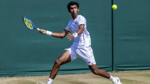 Indian teenager Arnav Paparkar causes a flutter in the tennis world
