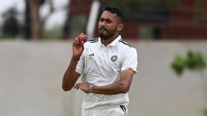 Vidwath Kaverappa (four for 66) helped South Zone take the honours on day one of its Duleep