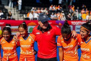 India survives England's onslaught, advances to the next round