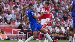 Arsenal rally past Chelsea in Premier League comeback victory