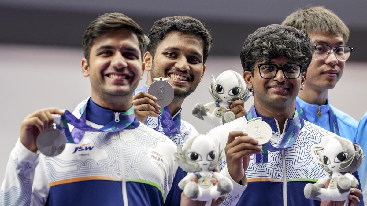 India concludes Day 4 with overall one gold, five silver and six bronze medals