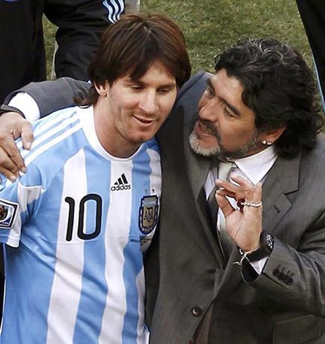 FIFA president Gianni Infantino, former England captain David Beckham and fellow Argentinian