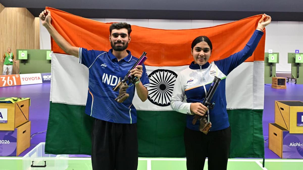 India's kabaddi teams dominate with double gold; Sindhu, Unnati enter quarters