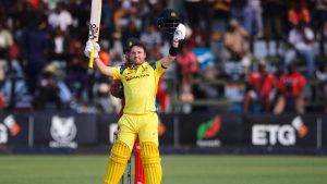 Australia completes cricket series sweep with 1-wicket victory against Zimbabwe in third ODI