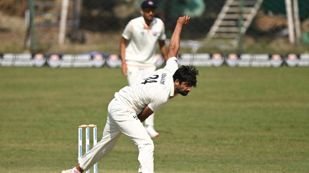 It meant that the Sher-i-Kashmir Stadium was bathed in sunshine for most of the opening day
